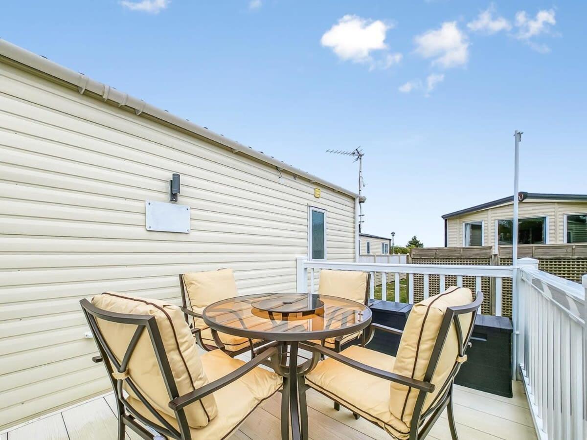 Escape To Paradise At Pevensey Bay Holiday Park 13 Woodland Walk Villa Екстериор снимка